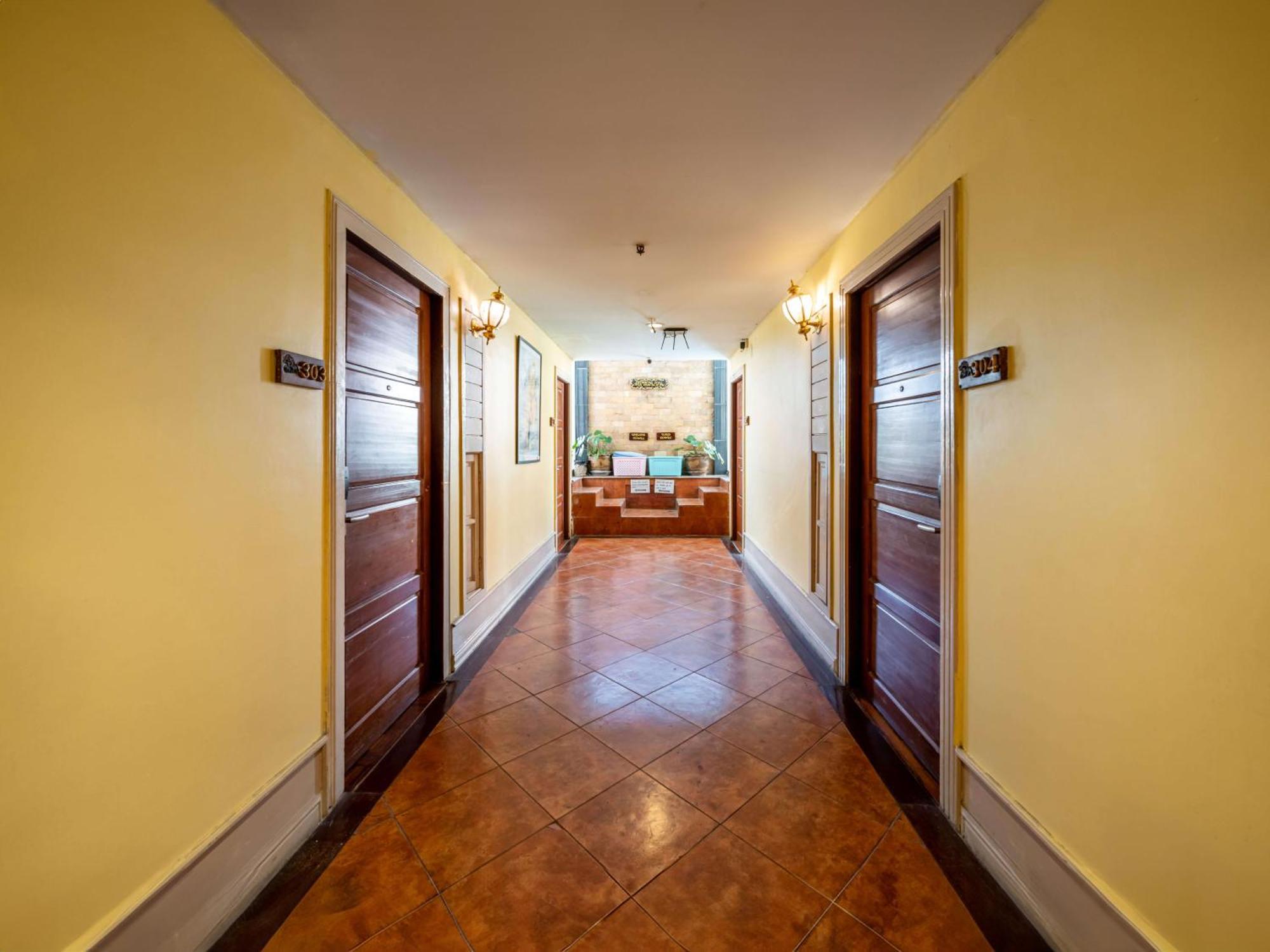 Hotel Royal Ivory Sukhumvit Nana Bangkok Esterno foto