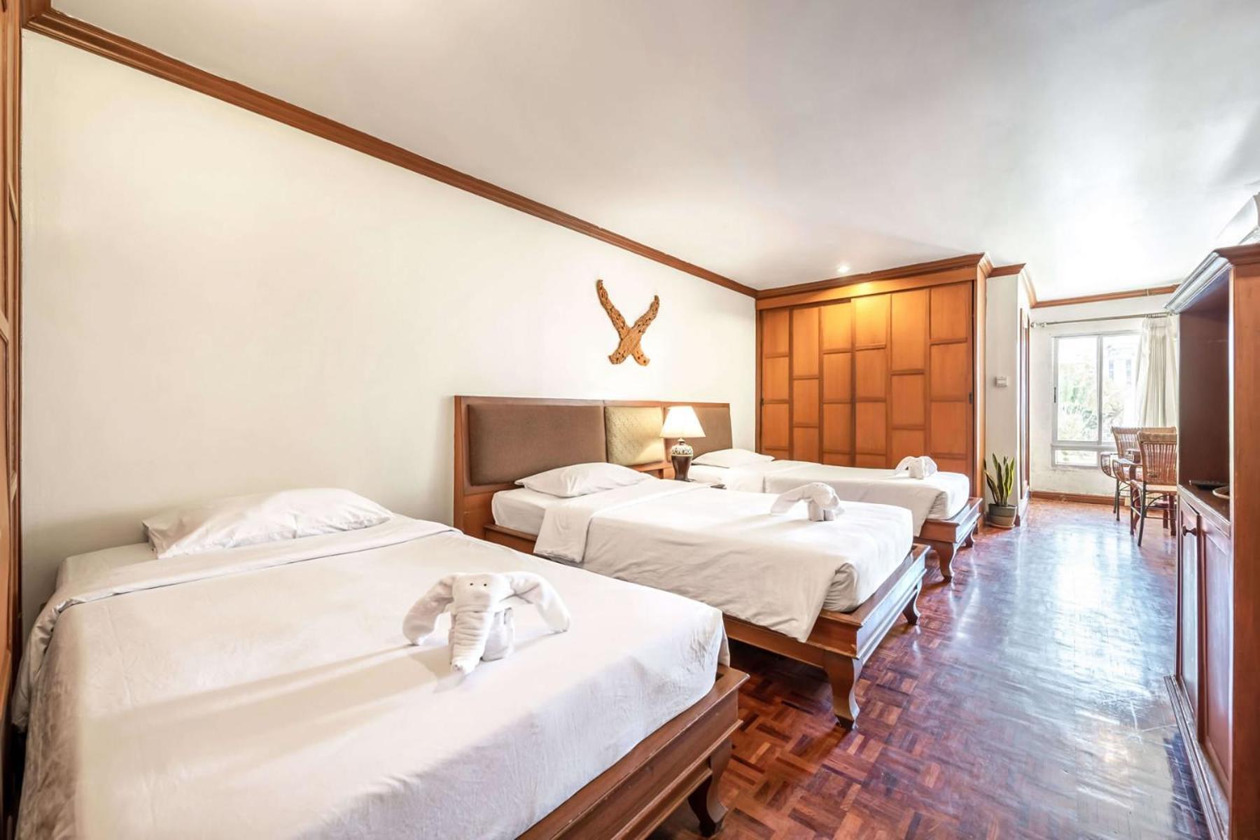 Hotel Royal Ivory Sukhumvit Nana Bangkok Esterno foto