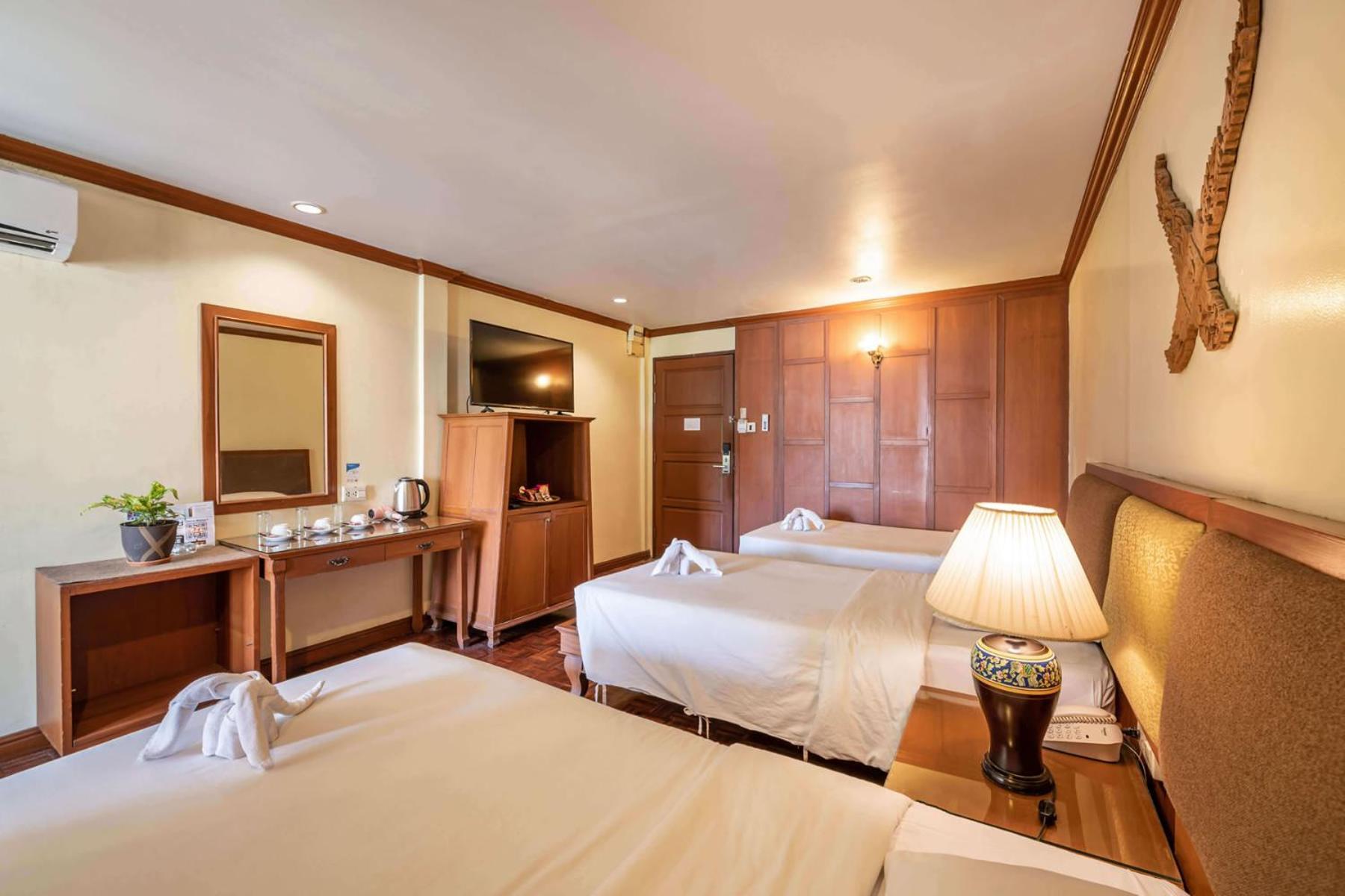 Hotel Royal Ivory Sukhumvit Nana Bangkok Esterno foto